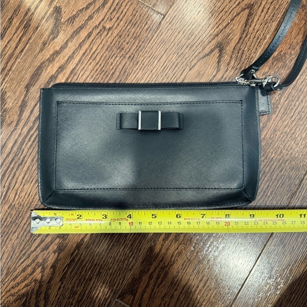Vintage Coach Darcy Wristlet - Picture 3 of 6
